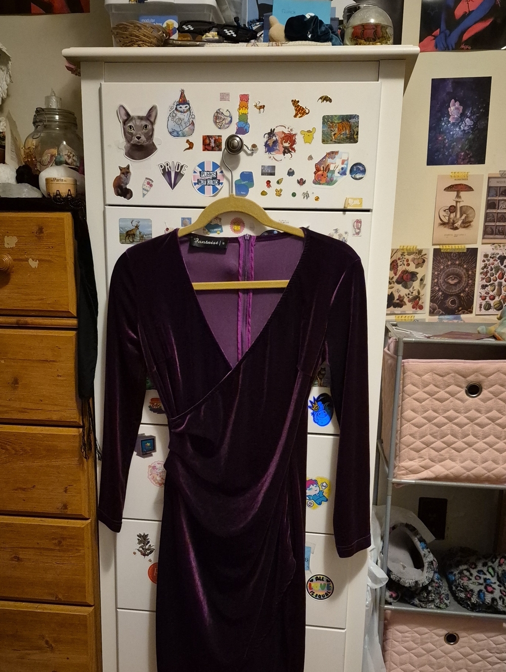 Fantaist Purple Velvet Long Sleeve Midi Dress